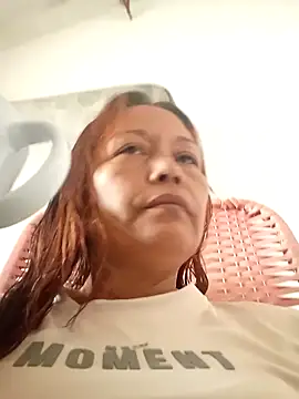 marinita13 online show from April 21, 2:01 pm