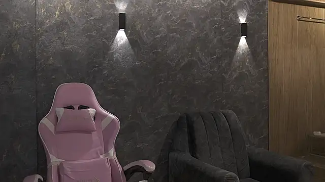 Ariaa Isabell online show from September 10, 6:19 pm