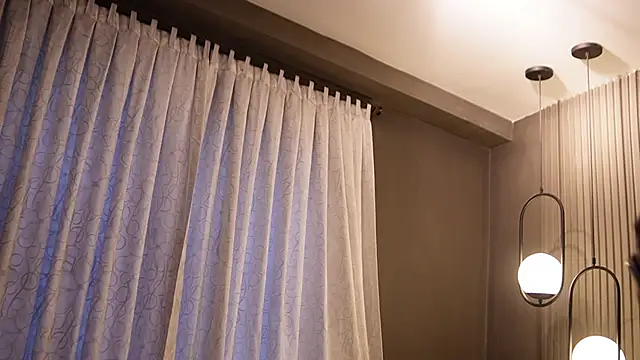 Ariaa Isabell online show from April 22, 6:31 pm