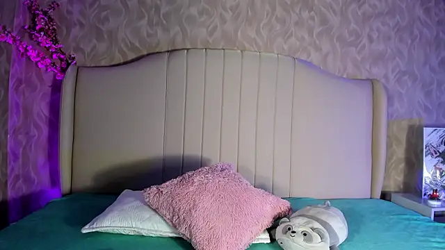 TerumiKitty online show from February 23, 9:01 pm