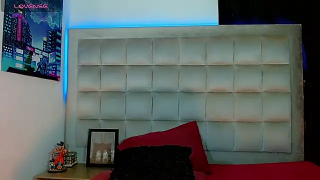 AmazingMistressNathy online show from April 23, 9:41 am