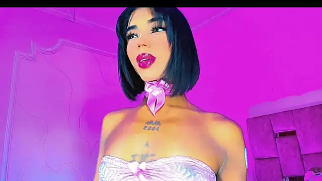 Snapshot of LADY-HOT-SEXY- chatting on September 25, 8:23 pm LADY-HOT-SEXY- online show from September 25, 8:23 pm