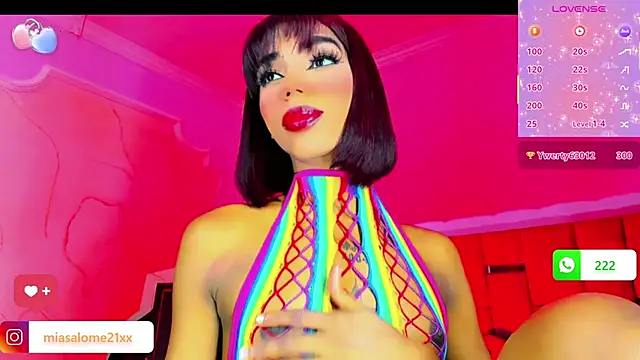 Snapshot of LADY-HOT-SEXY- chatting on October 3, 9:50 am LADY-HOT-SEXY- online show from October 3, 9:50 am