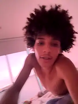 Max Rain online show from October 11, 10:30 pm