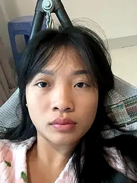 Phayphay77 online show from December 5, 12:19 am