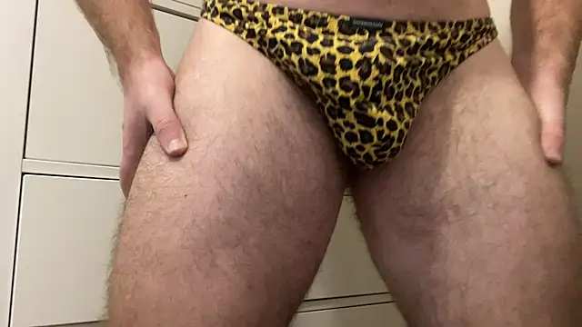 BrianJohnson  online show from November 4, 10:03 am