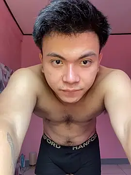 Snapshot of JerichoGutierez chatting on July 16, 4:18 am JerichoGutierez online show from July 16, 4:18 am