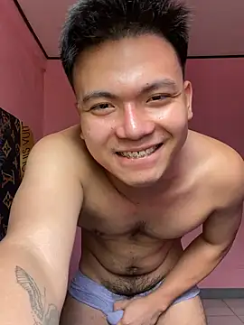 Snapshot of JerichoGutierez chatting on July 22, 2:47 am JerichoGutierez online show from July 22, 2:47 am