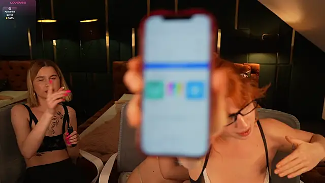 Snapshot of Claire_Dreams chatting on October 29, 11:34 am Claire Dreams online show from October 29, 11:34 am