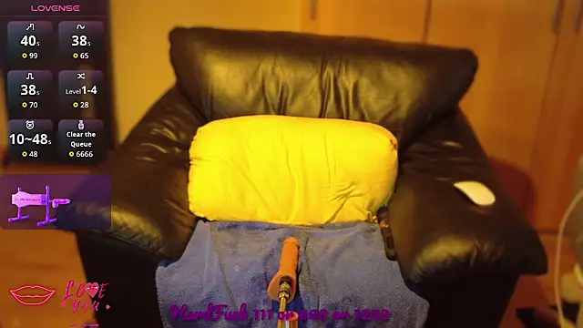 AsianBoy WhiteDaddy online show from July 25, 4:10 am
