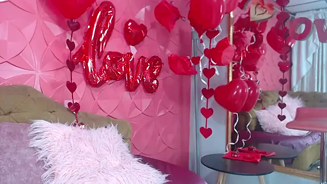 Snapshot of SailonTeen chatting on February 17, 7:31 pm SailonTeen online show from February 17, 7:31 pm