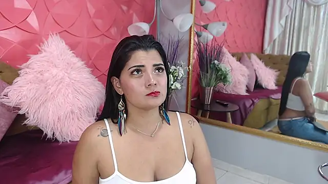 Snapshot of SailonTeen chatting on February 18, 8:03 pm SailonTeen online show from February 18, 8:03 pm