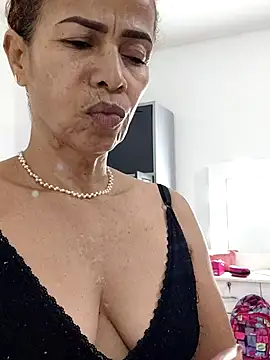 Merybeks online show from November 7, 10:37 am