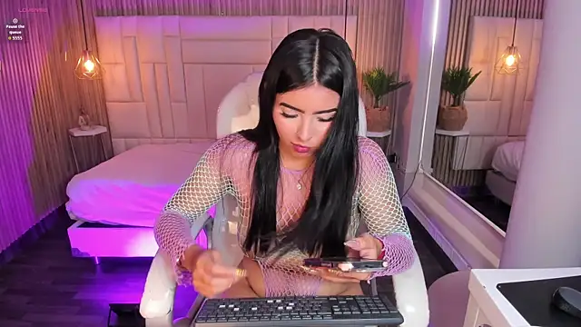 LovelyEyesx online show from February 5, 5:06 pm