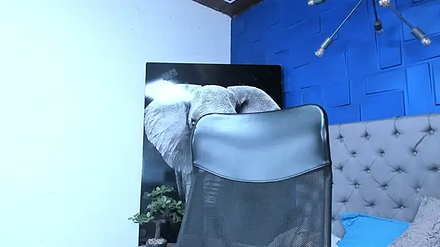 andres-clark92 online show from October 19, 6:41 pm