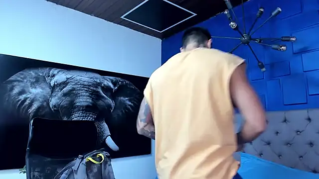 andres-clark92 online show from February 14, 3:20 pm