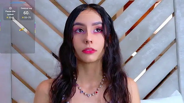 Sarah-Grace online show from October 27, 2:48 am