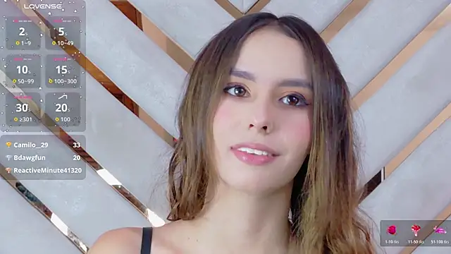 Sarah-Grace online show from June 25, 12:32 am
