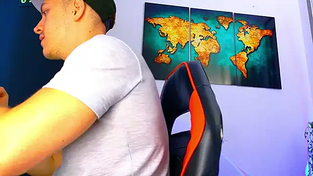 ALANNFERRER online show from November 15, 11:40 am