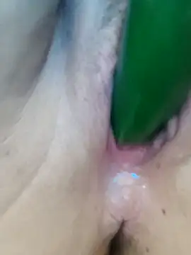 Snapshot of Sandiq99six chatting on October 12, 4:00 am Sandiq99six online show from October 12, 4:00 am