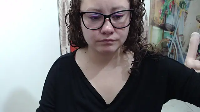 greeneyes nurse online show from December 3, 8:51 pm