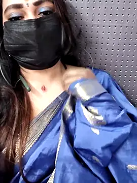 Cutie nila26 online show from December 3, 5:37 am