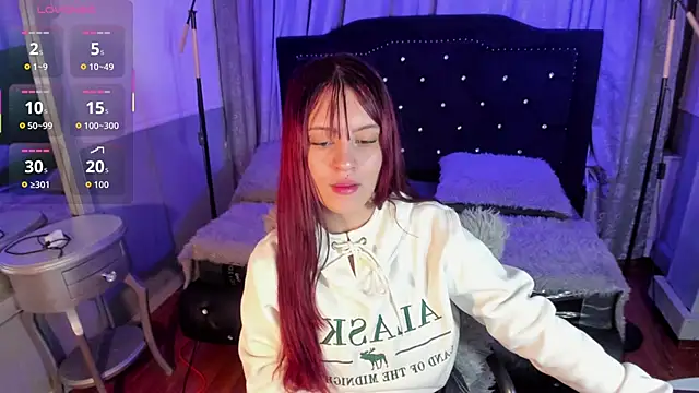 Snapshot of Jolie_price chatting on October 7, 3:14 am Jolie price online show from October 7, 3:14 am