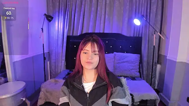 Snapshot of Jolie_price chatting on November 7, 2:22 am Jolie price online show from November 7, 2:22 am