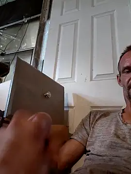 Hungwell1515 online show from September 12, 1:22 pm