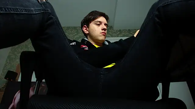 FelixStarkk online show from September 30, 4:28 am