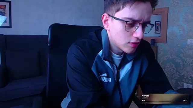 FelixStarkk online show from February 28, 7:53 am