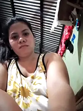 Snapshot of phoenix_1994 chatting on November 18, 9:19 pm phoenix 1994 online show from November 18, 9:19 pm