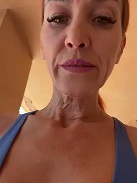 MikaelaBloom online show from September 30, 2:44 pm