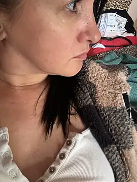 TriumphLove online show from October 2, 8:10 am