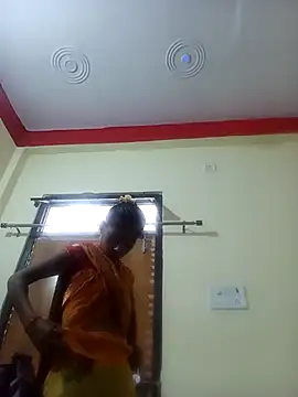 Saniye-143 online show from September 30, 5:12 am