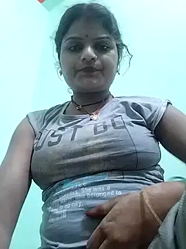 Hot mirchjii online show from September 22, 3:25 pm