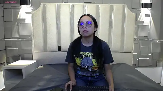 katalina07 1 online show from April 20, 5:37 pm