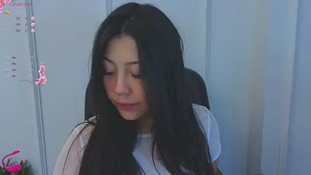 Snapshot of Kuro_Ren chatting on November 10, 1:54 pm Kuro Ren online show from November 10, 1:54 pm