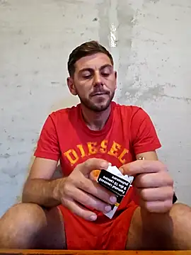 Alex-andru88 online show from October 19, 8:15 am