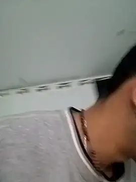 Snapshot of Negritohot2828 chatting on January 18, 11:30 pm Negritohot2828 online show from January 18, 11:30 pm