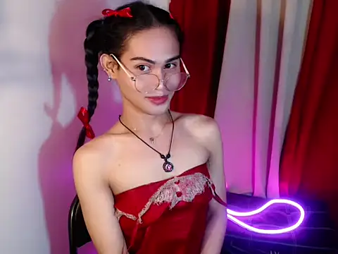 bellalot online show from September 19, 5:57 pm