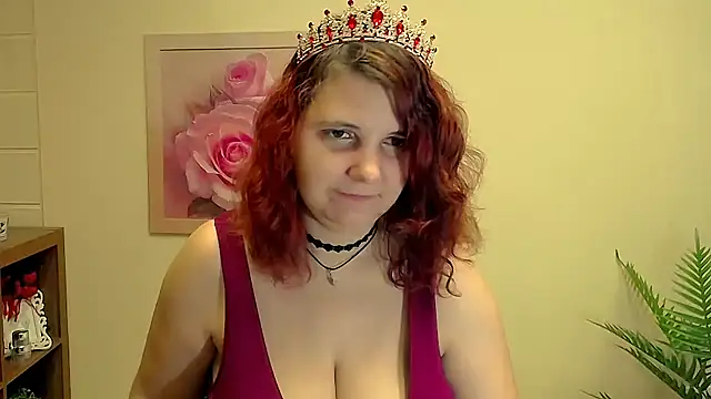 TwoBigSuns online show from November 18, 8:19 am