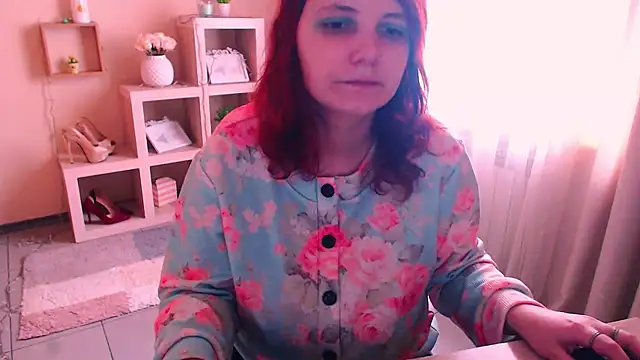 TwoBigSuns online show from February 2, 8:13 am