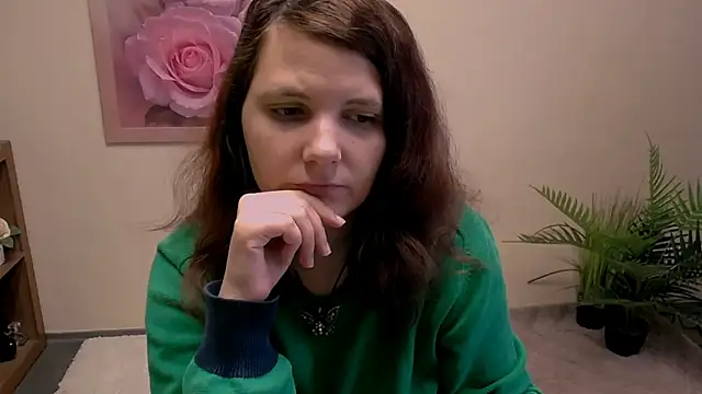 TwoBigSuns online show from June 3, 7:44 am