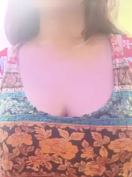 Naina 007 online show from September 20, 4:41 pm