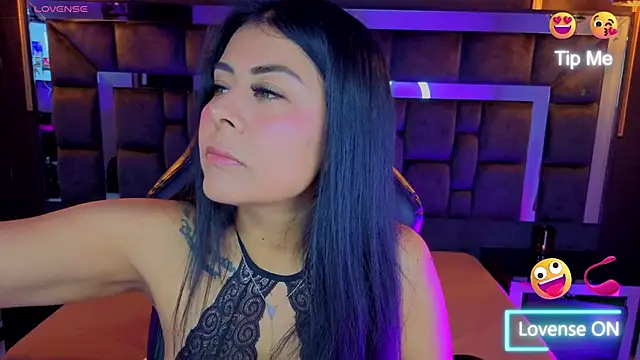 Aniajoness  online show from January 17, 4:17 am