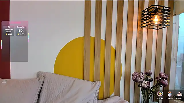 Snapshot of SashaGreyy_ chatting on December 4, 9:45 pm SashaGreyy online show from December 4, 9:45 pm