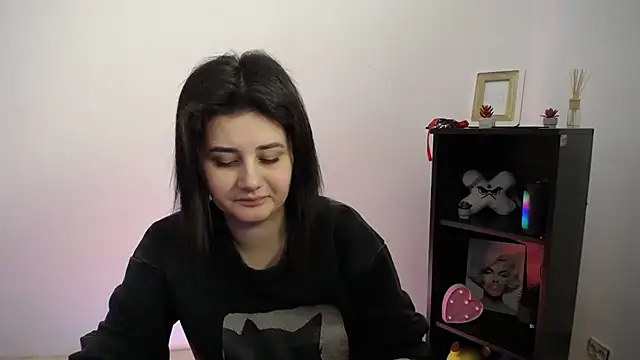 Katrin kiss  online show from January 8, 2:19 pm