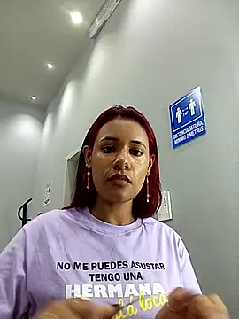 Snapshot of DollyBrowncc chatting on October 26, 12:05 am DollyBrowncc online show from October 26, 12:05 am