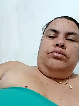 Snapshot of yaneth_ chatting on November 21, 11:25 pm yaneth online show from November 21, 11:25 pm